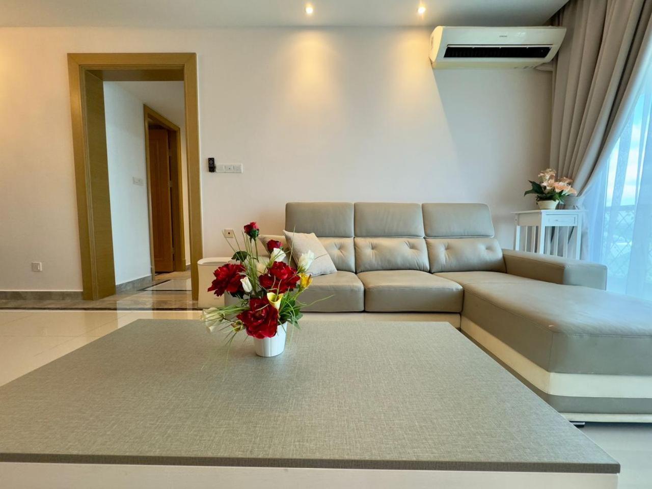 Jb City Ciq-R&F Shopping Mall Apartment Johor Bahru Extérieur photo